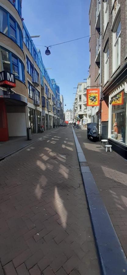 Iru, Not For Parties, Not A Hotel, Room With No Kitchen Amsterdam Exterior foto